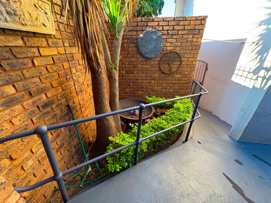4 Bedroom Property for Sale in Theresa Park Gauteng