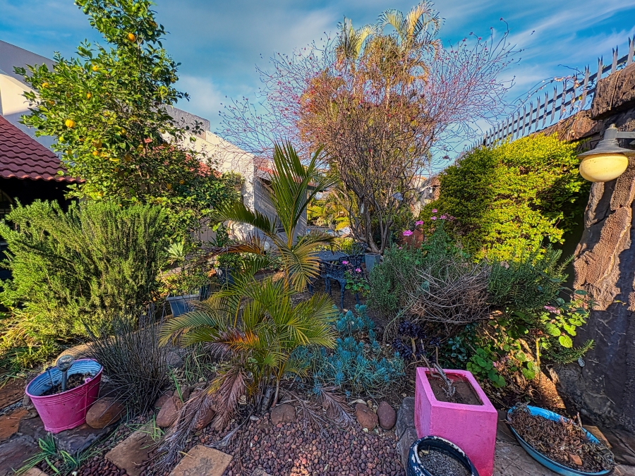 4 Bedroom Property for Sale in Theresa Park Gauteng