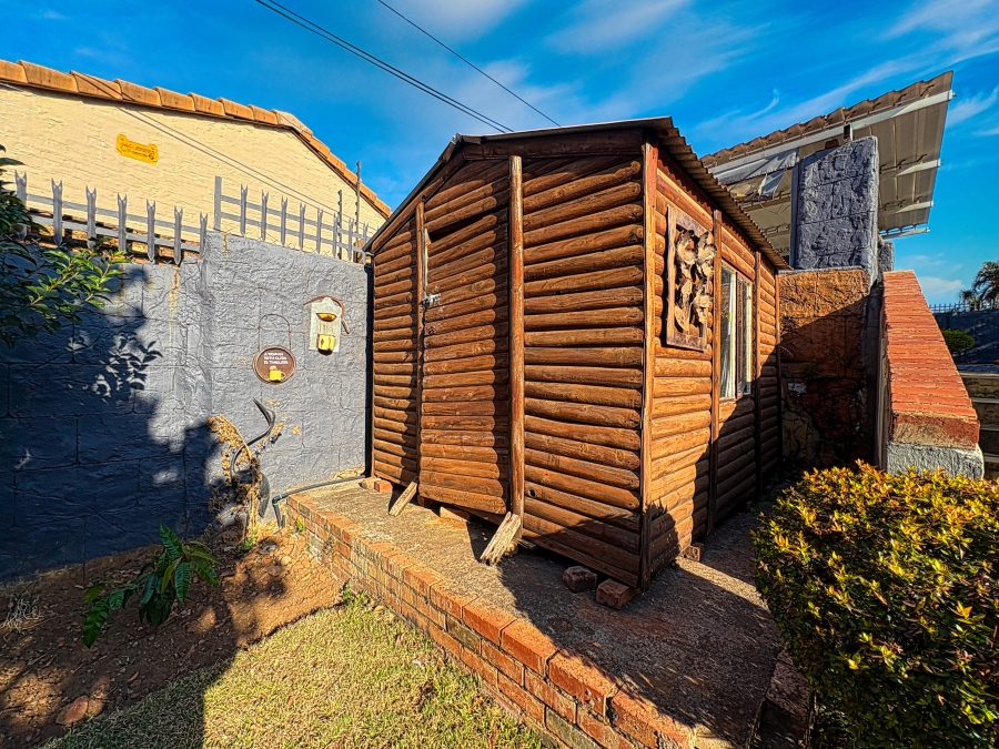 4 Bedroom Property for Sale in Theresa Park Gauteng
