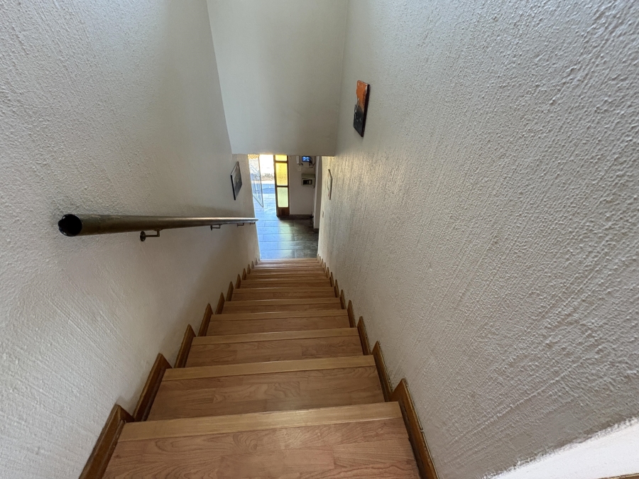4 Bedroom Property for Sale in Theresa Park Gauteng