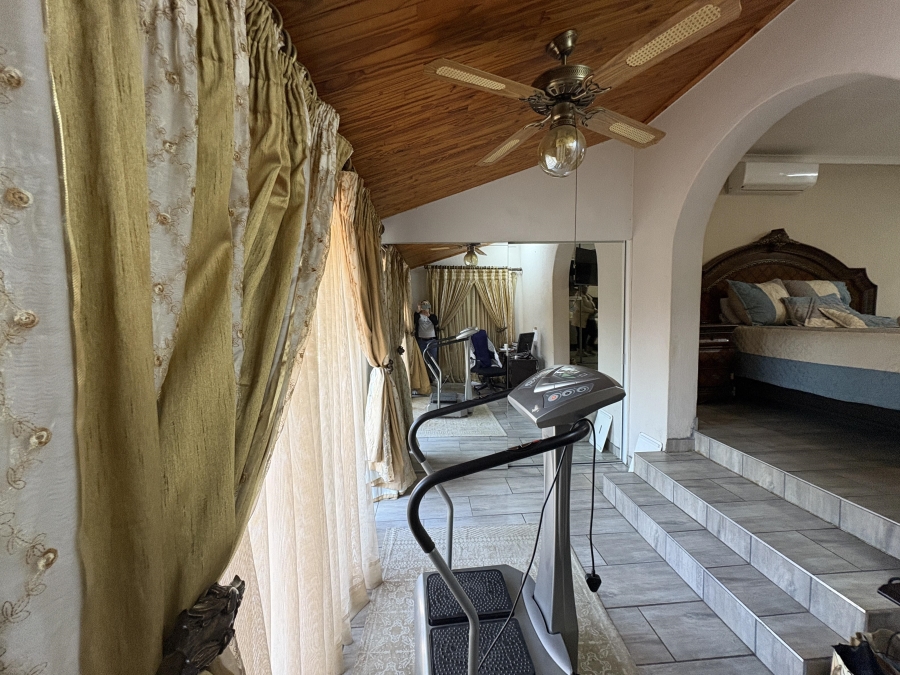 4 Bedroom Property for Sale in Theresa Park Gauteng