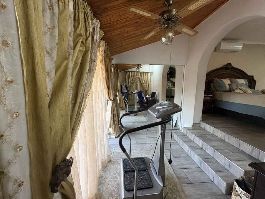 4 Bedroom Property for Sale in Theresa Park Gauteng