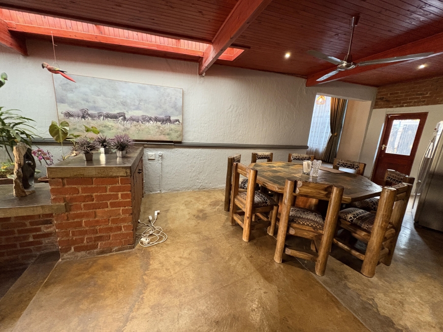 4 Bedroom Property for Sale in Theresa Park Gauteng