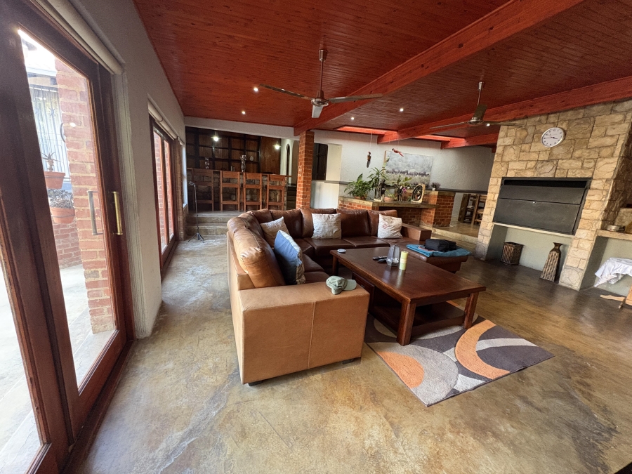 4 Bedroom Property for Sale in Theresa Park Gauteng