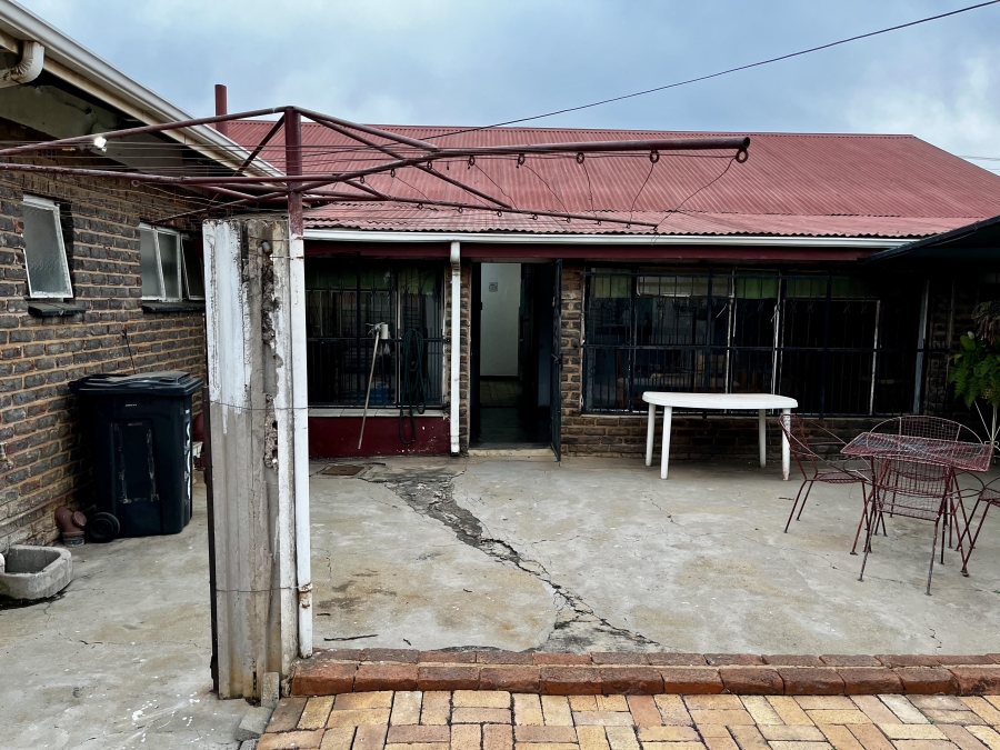 4 Bedroom Property for Sale in Danville Gauteng