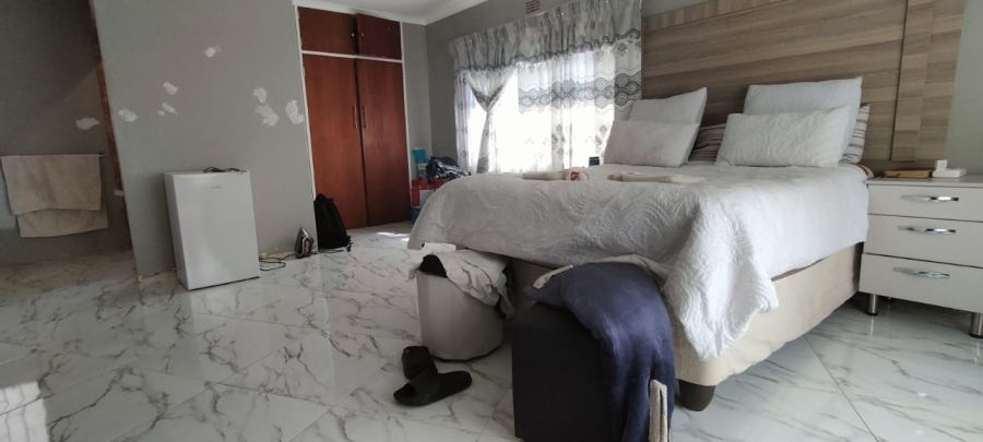 3 Bedroom Property for Sale in Hillside Gauteng