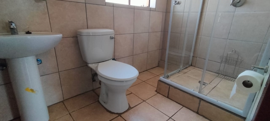 3 Bedroom Property for Sale in Hillside Gauteng