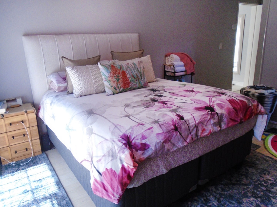 2 Bedroom Property for Sale in Strathavon Gauteng