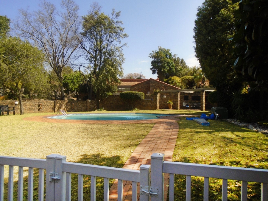 2 Bedroom Property for Sale in Strathavon Gauteng
