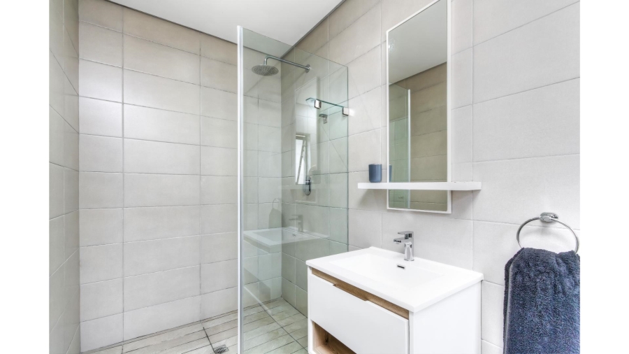 4 Bedroom Property for Sale in Crowthorne AH Gauteng