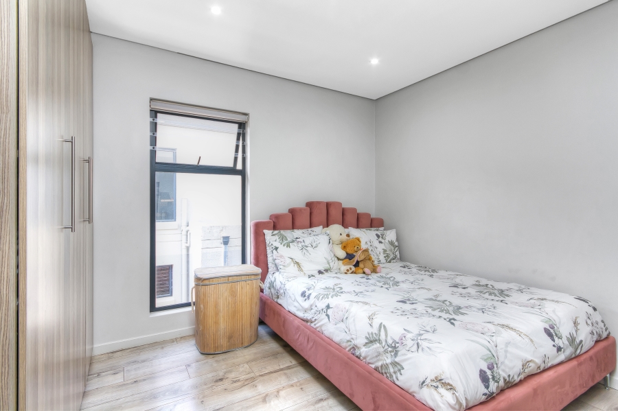 4 Bedroom Property for Sale in Crowthorne AH Gauteng