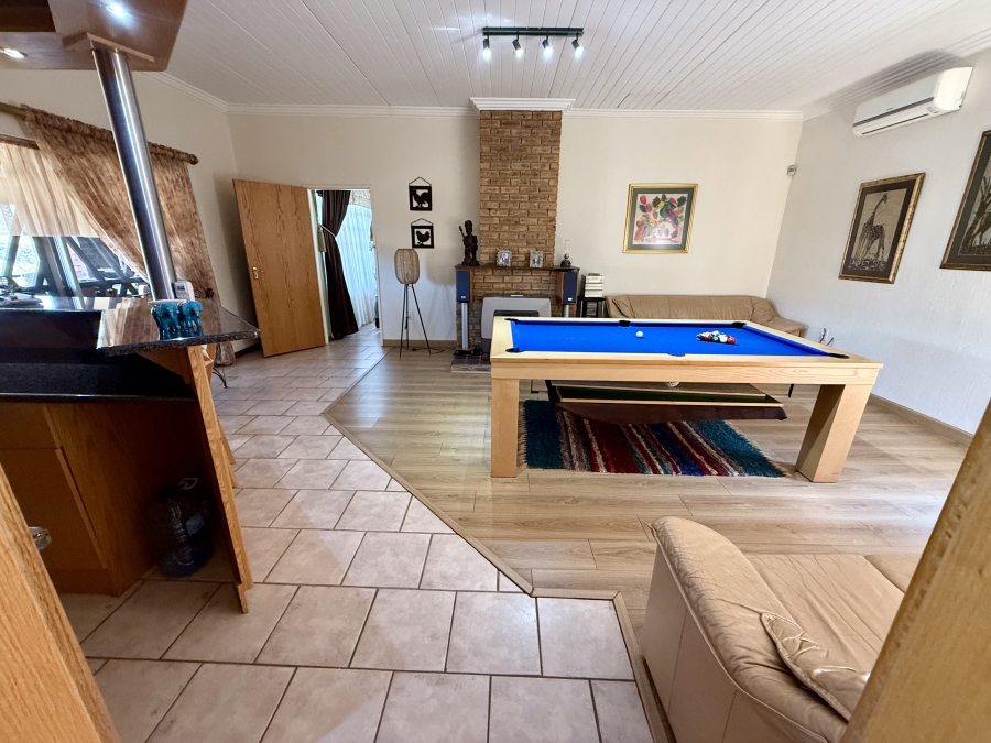 3 Bedroom Property for Sale in Kenmare Gauteng