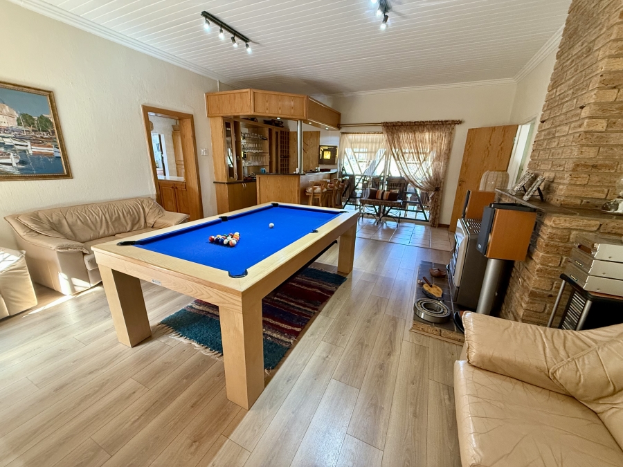 3 Bedroom Property for Sale in Kenmare Gauteng
