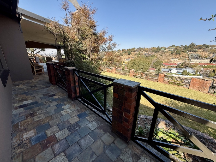 3 Bedroom Property for Sale in Kenmare Gauteng