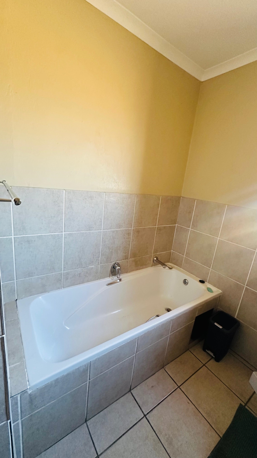 3 Bedroom Property for Sale in Carlswald Gauteng