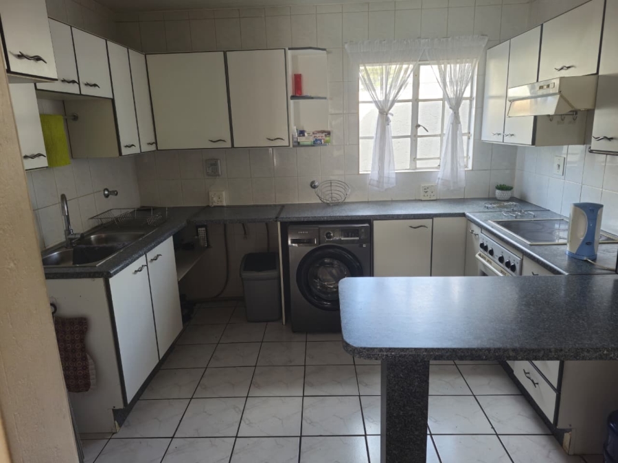 3 Bedroom Property for Sale in Eden Glen Gauteng