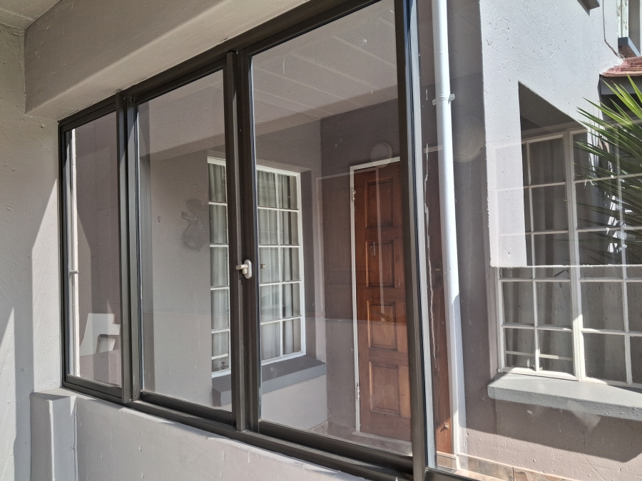 3 Bedroom Property for Sale in Eden Glen Gauteng