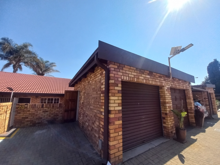 2 Bedroom Property for Sale in Croydon Gauteng