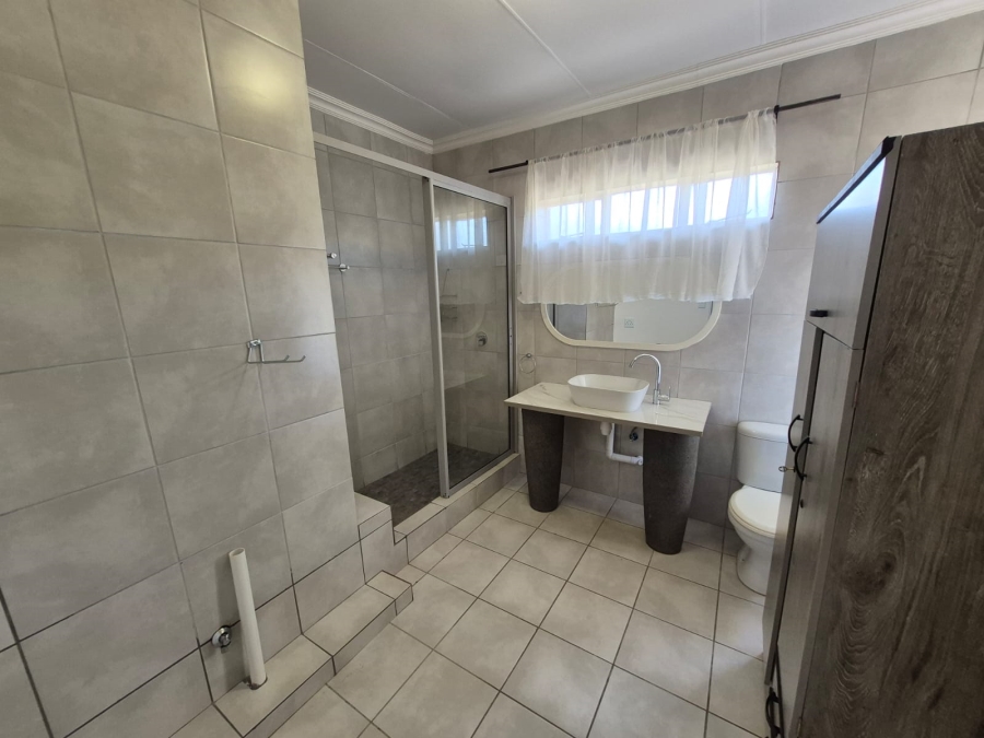 To Let 2 Bedroom Property for Rent in Faerie Glen Gauteng