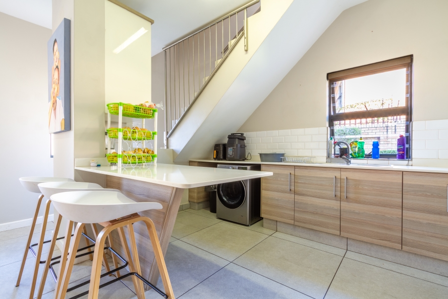 3 Bedroom Property for Sale in Equestria Gauteng