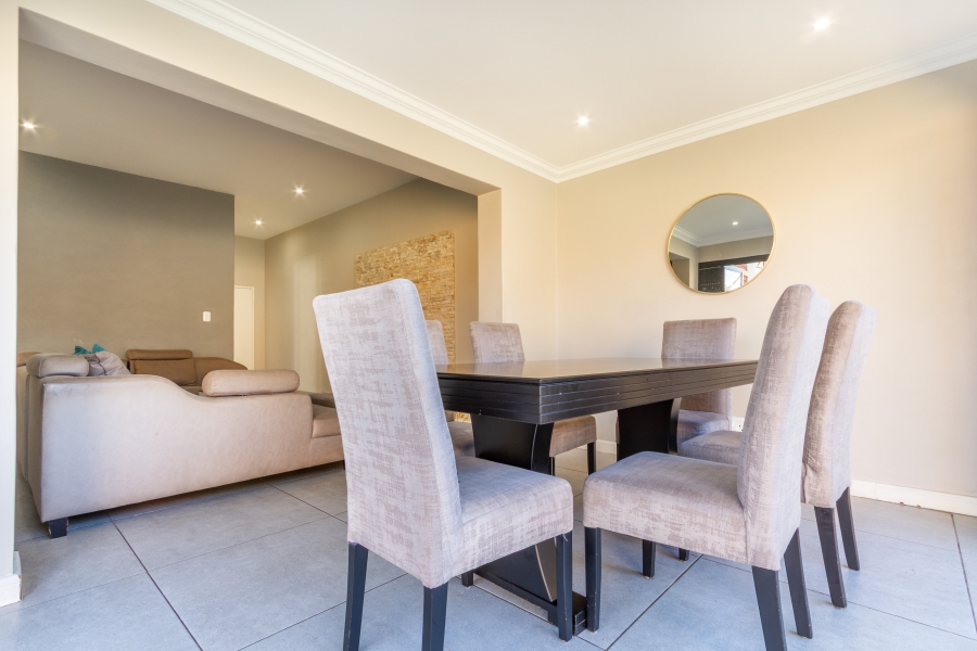 3 Bedroom Property for Sale in Equestria Gauteng
