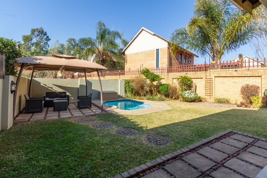 3 Bedroom Property for Sale in Equestria Gauteng