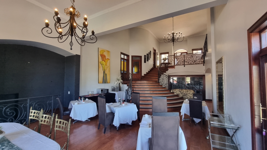 6 Bedroom Property for Sale in Waterkloof Ridge Gauteng