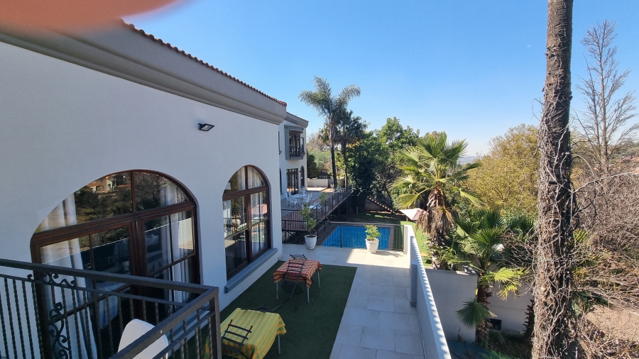 6 Bedroom Property for Sale in Waterkloof Ridge Gauteng