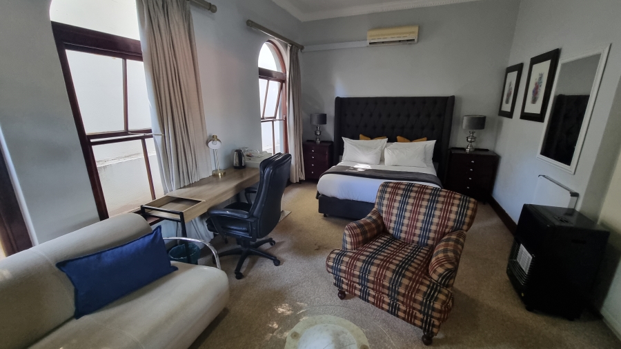 6 Bedroom Property for Sale in Waterkloof Ridge Gauteng