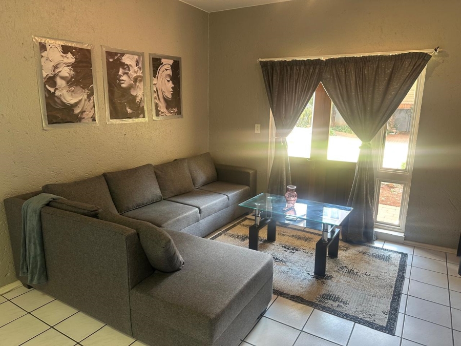 1 Bedroom Property for Sale in Montgomery Park Gauteng