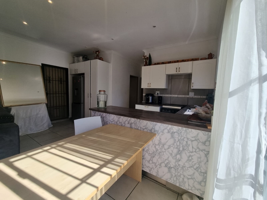2 Bedroom Property for Sale in Edendale Gauteng