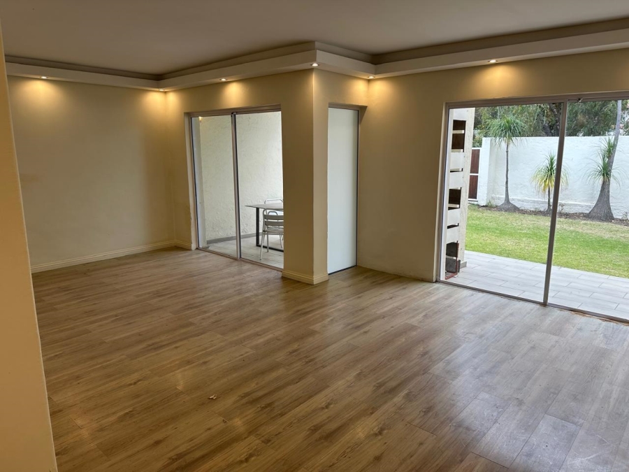 3 Bedroom Property for Sale in Strathavon Gauteng