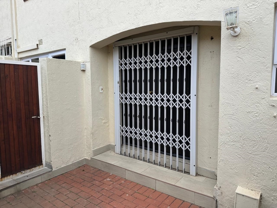 3 Bedroom Property for Sale in Strathavon Gauteng