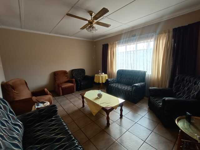 3 Bedroom Property for Sale in Vanderbijlpark SW 5 Gauteng