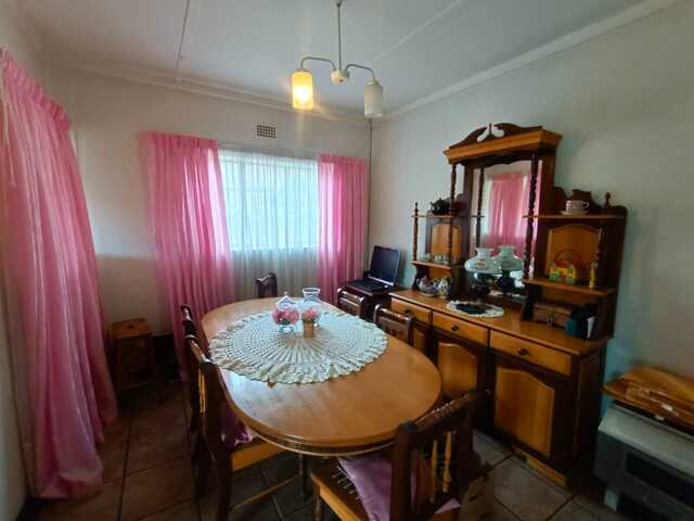 3 Bedroom Property for Sale in Vanderbijlpark SW 5 Gauteng