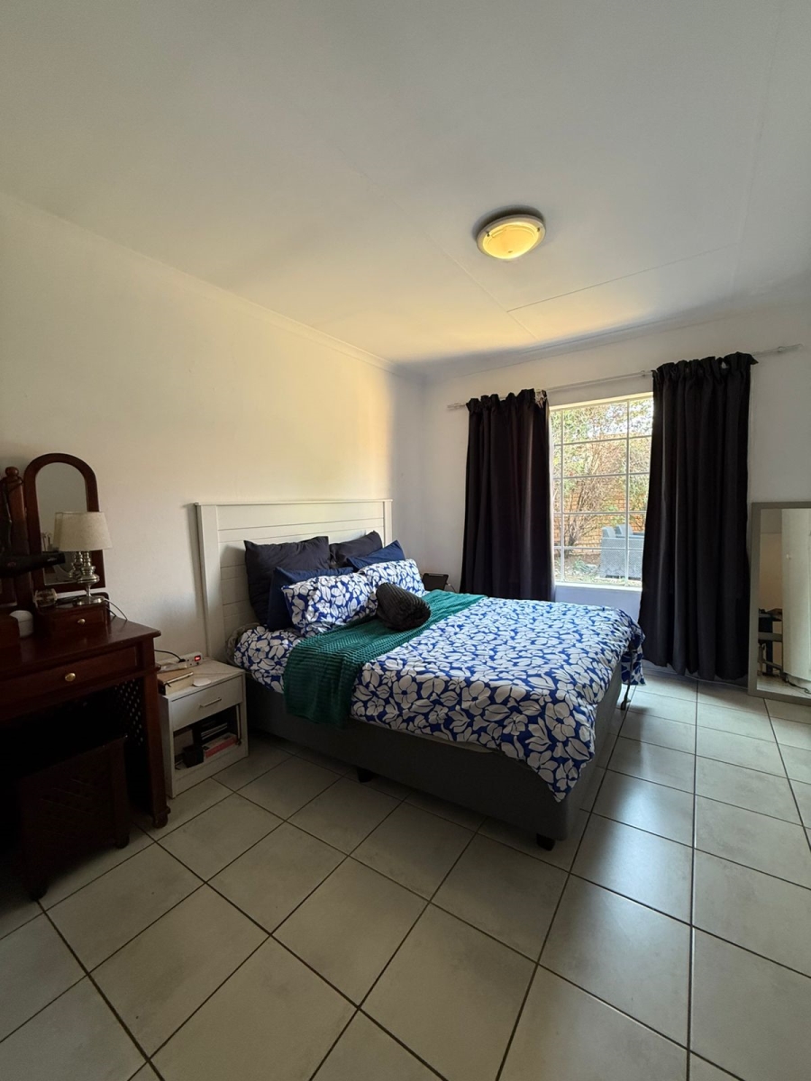 To Let 3 Bedroom Property for Rent in Craigavon Gauteng