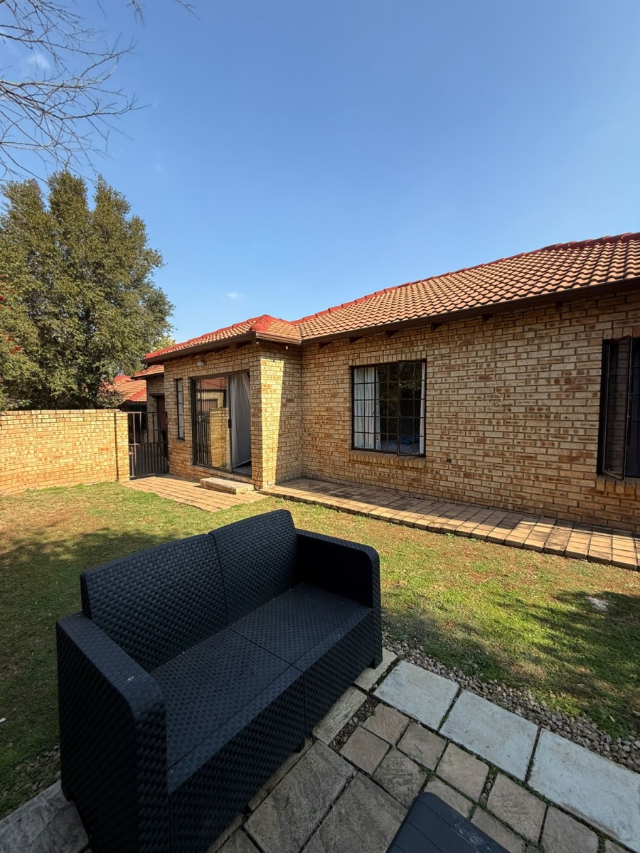 To Let 3 Bedroom Property for Rent in Craigavon Gauteng