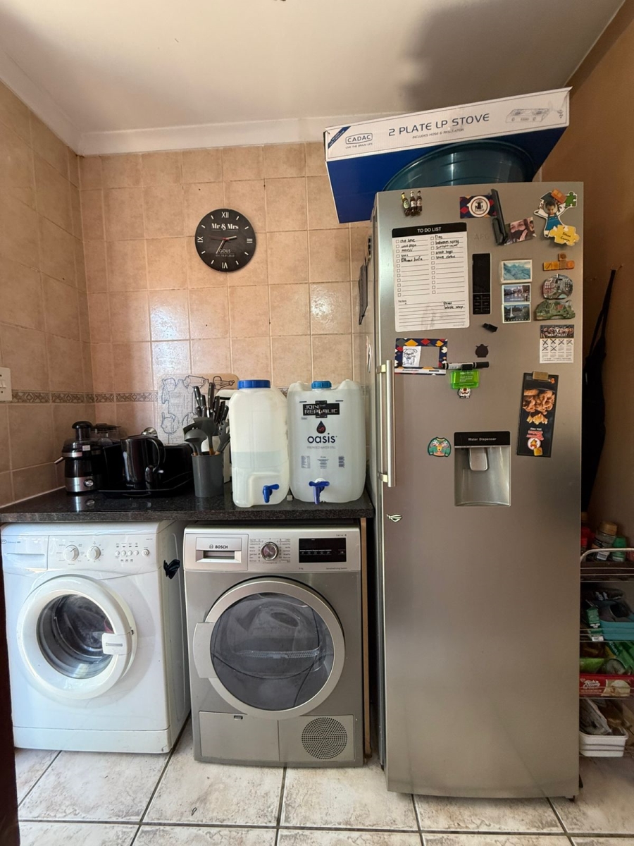 To Let 3 Bedroom Property for Rent in Craigavon Gauteng