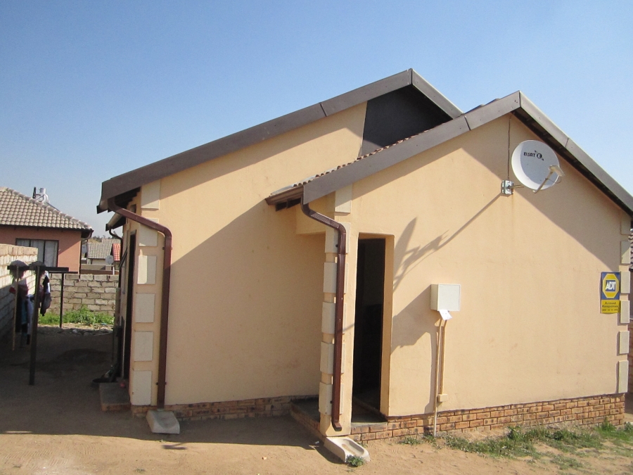 2 Bedroom Property for Sale in Klipfontein View Gauteng