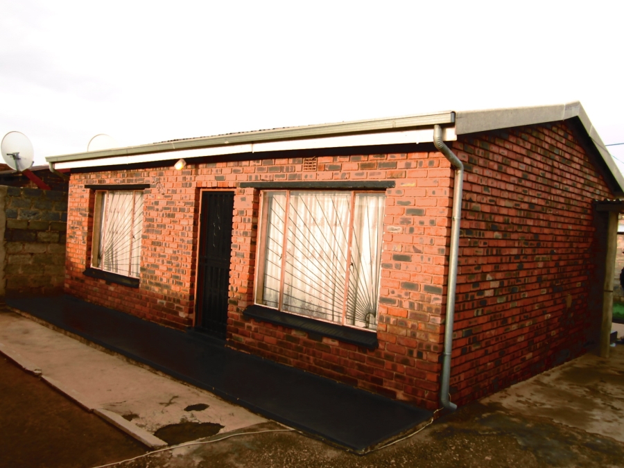 2 Bedroom Property for Sale in Tembisa Central Gauteng