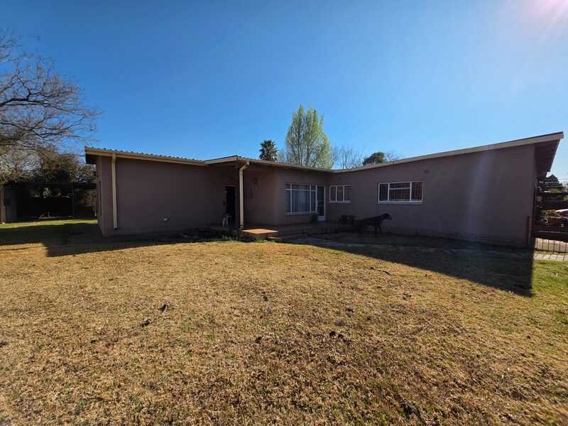 5 Bedroom Property for Sale in Vanderbijlpark SW 1 Gauteng