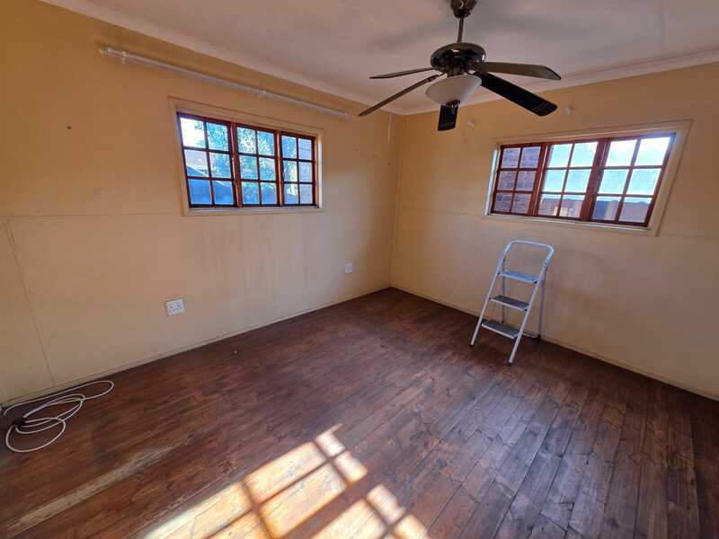 5 Bedroom Property for Sale in Vanderbijlpark SW 1 Gauteng