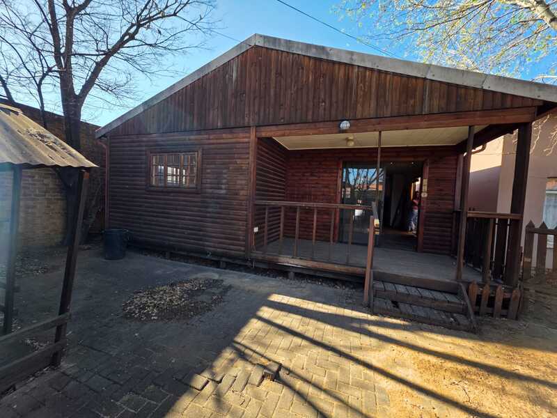 5 Bedroom Property for Sale in Vanderbijlpark SW 1 Gauteng