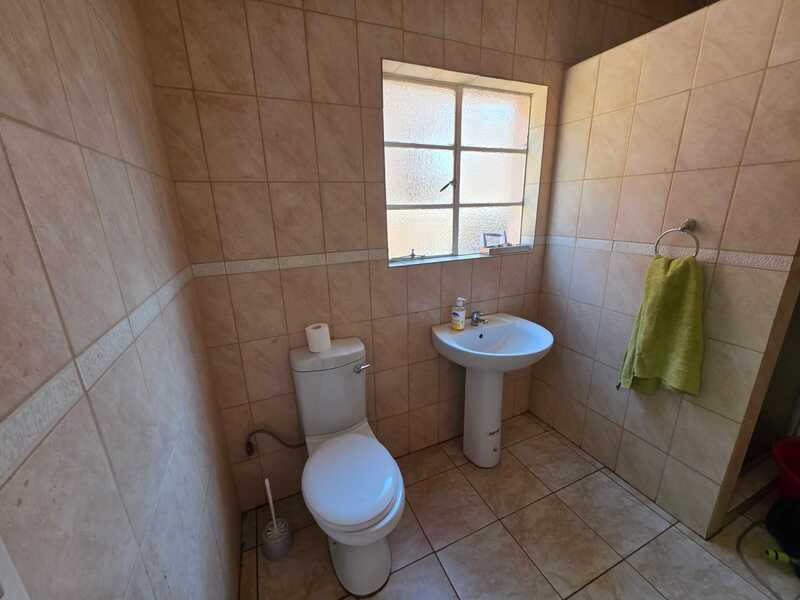 5 Bedroom Property for Sale in Vanderbijlpark SW 1 Gauteng