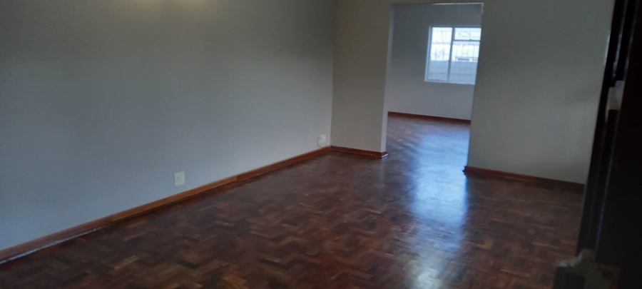 To Let 3 Bedroom Property for Rent in Waverley Gauteng
