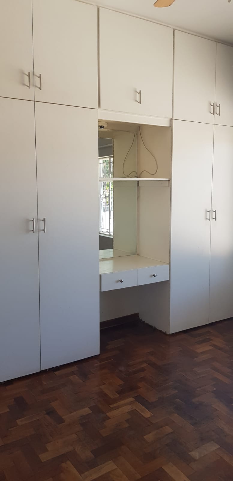 To Let 3 Bedroom Property for Rent in Waverley Gauteng