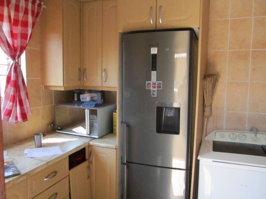 2 Bedroom Property for Sale in Ebony Park Gauteng