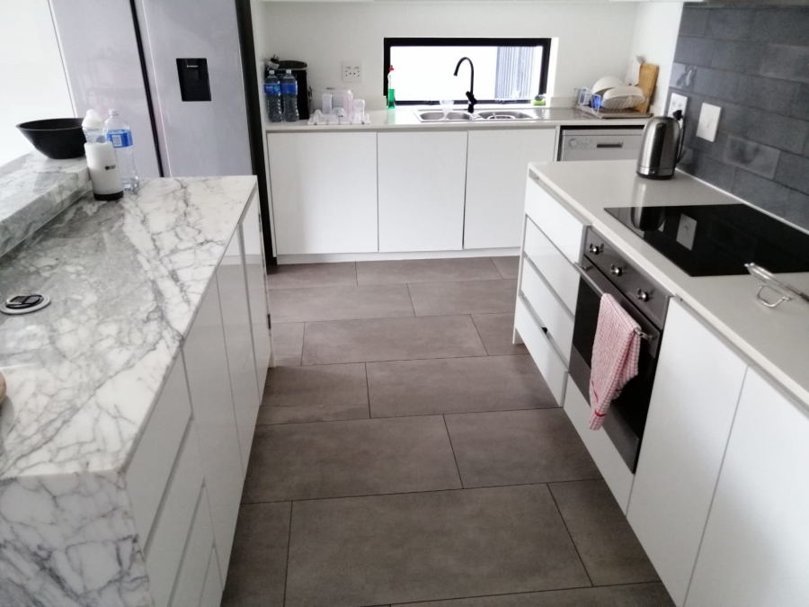 To Let 3 Bedroom Property for Rent in Hyde Park Gauteng