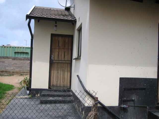 2 Bedroom Property for Sale in Klipfontein View Gauteng