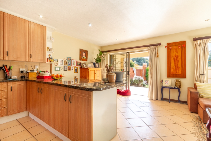 2 Bedroom Property for Sale in Equestria Gauteng